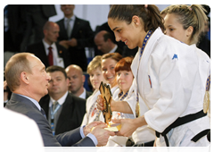 Prime Minister Vladimir Putin at the European Judo Championship, and taking part in the awards ceremony, during his working visit to the Republic of Austria|25 april, 2010|22:30