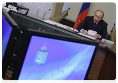 Prime Minister Vladimir Putin chairs a meeting in Astrakhan to discuss the development of oil and gas fields in the Russian sector of the Caspian Sea|28 april, 2010|20:17