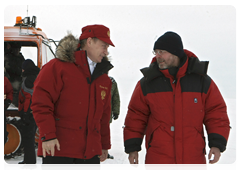 Prime Minister Vladimir Putin visiting Alexandra Land island on the Franz Josef Land archipelago|29 april, 2010|10:57
