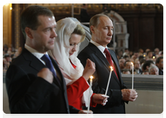 An Easter service at Moscow's Christ the Saviour Cathedral|5 april, 2010|12:53