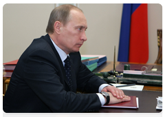 Prime Minister Vladimir Putin meeting with Alexander Volkov, president of Udmurtia|5 april, 2010|17:33