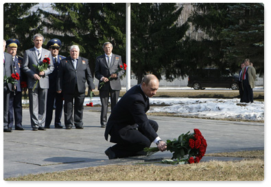 Prime Minister Vladimir Putin visits Yury Gagarin Cosmonaut Training Centre in Star City