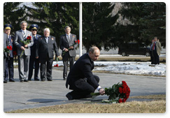 Prime Minister Vladimir Putin visits Yury Gagarin Cosmonaut Training Centre in Star City