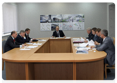 After visiting the Yuri Gagarin Cosmonaut Training Centre, Prime Minister Vladimir Putin held a meeting on the further development of the centre and Star City|6 april, 2010|20:07