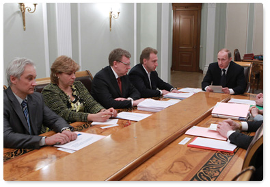 Prime Minister Vladimir Putin holds a meeting to discuss the government’s long-term targeted programmes