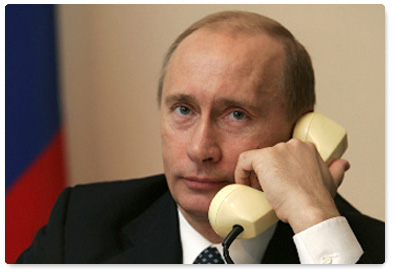 Prime Minister Vladimir Putin congratulates Heinz Fischer on his high preliminary results in the Austrian presidential election