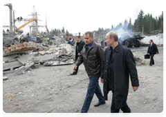 Председатель Правительства Российской Федерации В.В.Путин побывал на шахте «Распадская» в Междуреченске, где 8 мая произошла авария|11 мая, 2010|11:33