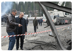 Председатель Правительства Российской Федерации В.В.Путин побывал на шахте «Распадская» в Междуреченске, где 8 мая произошла авария|11 мая, 2010|11:35