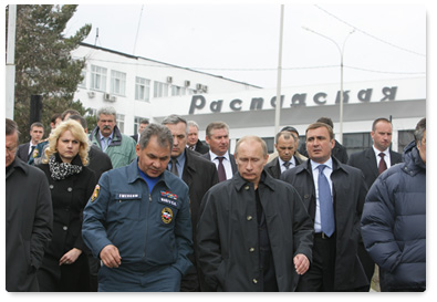 Prime Minister Vladimir Putin arrives in the Kemerovo Region following the May 8 accident at the Raspadskaya mine