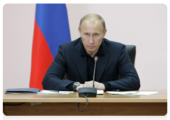 Prime Minister Vladimir Putin chairing a meeting in Mezhdurechesk, Kemerovo Region, on Raspadskaya coal mine accident|11 may, 2010|12:11