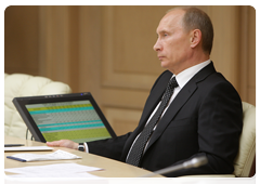 Prime Minister Vladimir Putin conducting a video conference on the Raspadskaya mine accident|17 may, 2010|18:33