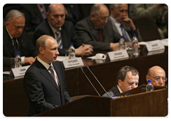 Prime Minister Vladimir Putin addressing the general meeting of the Russian Academy of Sciences|18 may, 2010|14:28