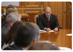 Prime Minister Vladimir Putin holding a meeting on the Investment Fund of the Russian Federation|19 may, 2010|16:20