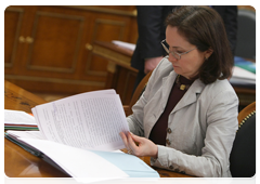 Minister of Economic Development Elvira Nabiullina at a meeting to discuss customs legislation|19 may, 2010|19:55