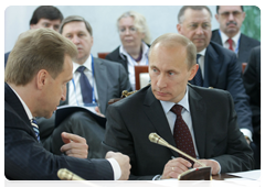 Prime Minister Vladimir Putin and First Deputy Prime Minister Igor Shuvalov attending the meeting of the supreme governing body of the Customs Union comprising Russia, Belarus and Kazakhstan at the head-of-government level|21 may, 2010|11:27