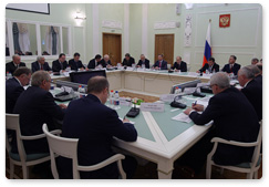 Prime Minister Vladimir Putin chairs a meeting on developing modern small arms and close combat weapons in Izhevsk