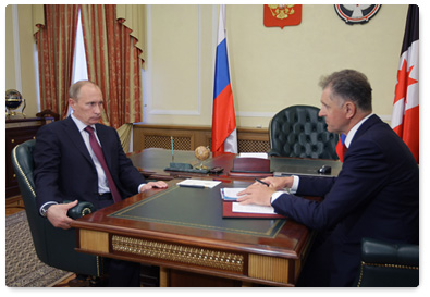 Prime Minister Vladimir Putin meets with President Alexander Volkov of Udmurtia