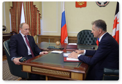 Prime Minister Vladimir Putin meets with President Alexander Volkov of Udmurtia