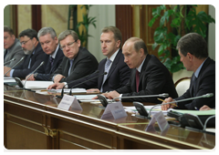 Prime Minister Vladimir Putin chairs a meeting on price setting and tariff rates|31 may, 2010|16:28