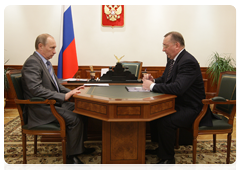 Prime Minister Vladimir Putin meeting with Transneft CEO Nikolai Tokarev|4 may, 2010|12:10