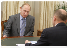 Prime Minister Vladimir Putin meting with Sergei Kiriyenko, general director of Russia’s state nuclear corporation Rosatom|4 may, 2010|12:44