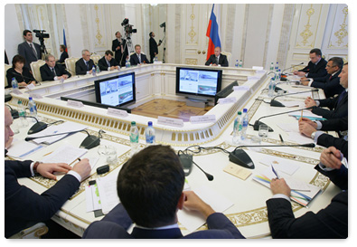 Председатель Правительства Российской Федерации В.В.Путин провел совещание по вопросу строительства спортивных объектов и транспортной инфраструктуры XXVII Всемирной летней Универсиады 2013 года в Казани