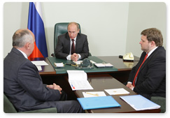 Prime Minister Vladimir Putin meets with Kirov Region Governor Nikita Belykh and Sergei Chemezov, Director General of State Corporation Russian Technologies