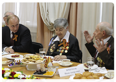 Prime Minister Vladimir Putin meeting with veterans of the Great Patriotic War in Novorossiysk|7 may, 2010|19:45