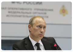 Prime Minister Vladimir Putin holding a videoconference in the Situations Room of the Ministry of Civil Defence, Emergencies and Disaster Relief to discuss the recent accident at the Raspadskaya coal mine in the Kemerovo Region|9 may, 2010|12:03