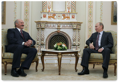 Prime Minister Vladimir Putin meets with Belarusian President Alexander Lukashenko