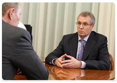 Rosagroleasing CEO Valery Nazarov at a meeting with Prime Minister Vladimir Putin|15 june, 2010|13:18