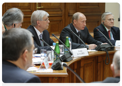 Prime Minister Vladimir Putin attending the international conference “Central Banks and the Development of the World Economy: New Challenges and Prospects,” timed to coincide with the 150th anniversary of the Russian Central Bank|18 june, 2010|14:03