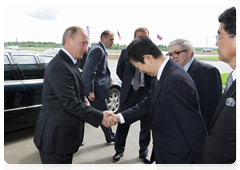 Prime Minister Vladimir Putin during his trip to the Yaroslavl Region touring a new production facility owned by leading Japanese construction equipment manufacturer Komatsu|18 june, 2010|17:35