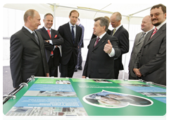 Prime Minister Vladimir Putin at the Yaroslavl Region pharmaceutical production complex|18 june, 2010|19:31