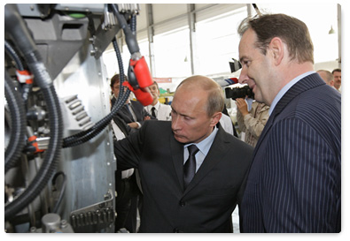 Prime Minister Vladimir Putin tours the Saturn Research & Production Centre in Rybinsk during his visit to the Yaroslavl Region