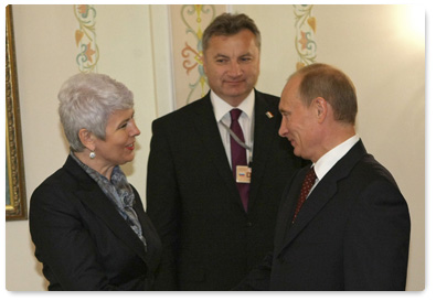 Prime Minister Vladimir Putin holds negotiations with Croatian Prime Minister Jadranka Kosor