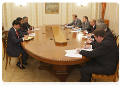 Prime Minister Vladimir Putin meeting with Indian Commerce and Industry Minister Anand Sharma|19 june, 2010|14:52