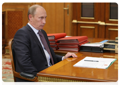 Prime Minister Vladimir Putin in a meeting with Minister of Industry and Trade Viktor Khristenko|2 june, 2010|18:43