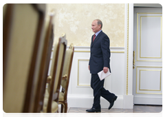 Prime Minister Vladimir Putin before the Government Presidium meeting|21 june, 2010|17:33