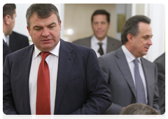 Minister of Defence Anatoly Serdyukov, Minister of Sports, Tourism and Youth Policy Vitaly Mutko and Deputy Prime Minister Alexander Zhukov before the Government Presidium meeting|21 june, 2010|17:33