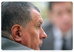 Deputy Prime Minister Igor Sechin at the Government Presidium meeting|21 june, 2010|17:34