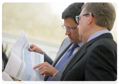 Deputy Prime Minister and Finance Minister Alexei Kudrin and Deputy Finance Minister Alexander Novak before a meeting on federal budget spending on industry and transport for 2011-2013|21 june, 2010|19:34