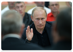 Prime Minister Vladimir Putin meeting with coal miners in Novokuznetsk|24 june, 2010|14:20