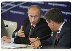 Prime Minister Vladimir Putin chairs at a meeting of the board of the Council for Physical Fitness and Sports|28 june, 2010|17:02