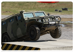 The testing area of the first Engineering Technologies international forum, where military and civilian equipment was demonstrated|30 june, 2010|17:57