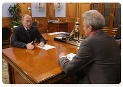 Prime Minister Vladimir Putin meeting with Minister of Education and Science Andrei Fursenko|30 june, 2010|20:21