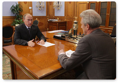 Prime Minister Vladimir Putin meets with Minister of Education and Science Andrei Fursenko