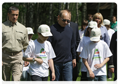 Prime Minister Vladimir Putin visiting Losiny Ostrov National Park in north-east Moscow ahead of Environmentalist’s Day and World Environment Day|5 june, 2010|11:00