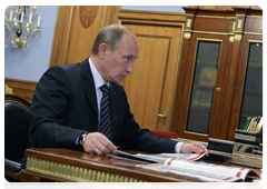 Prime Minister Vladimir Putin with Vitaly Mutko, Minister of Sport, Tourism and Youth Policy|7 june, 2010|11:09