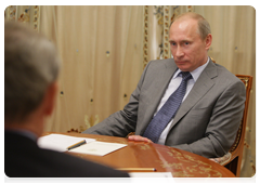 Prime Minister Vladimir Putin at a meeting with President of the International Olympic Committee Jacques Rogge|7 june, 2010|18:27